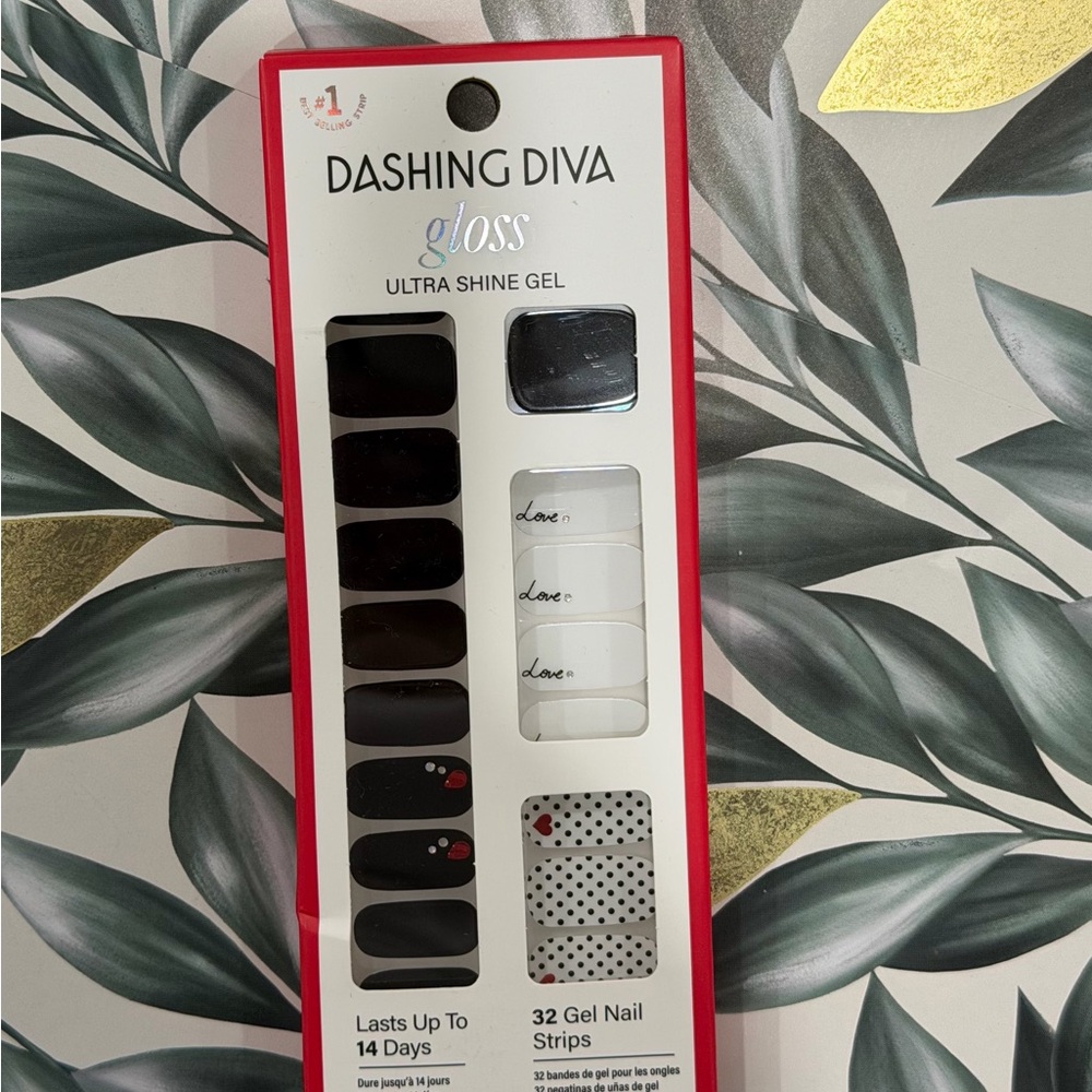 Dashing Diva Gloss Gel Nail Strips - Black and White. Brand New!